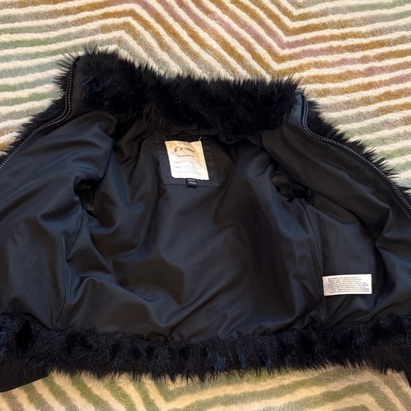 art class Black Faux Fur Kids Jacket - Picture 5 of 9